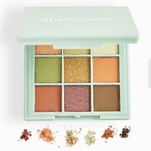 Glow Core Mystic Earth Eyeshadow Palette